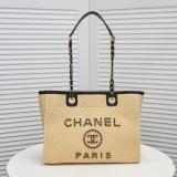 日本未入荷シャネル(Chanel)レディースショルダーバッグ