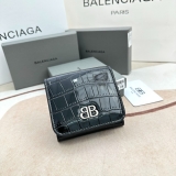 【話題商品！】BALENCIAGA (バレンシアガ)メンズとレディース財布