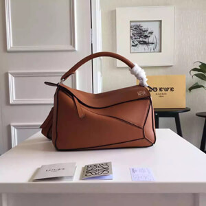 New ロエベスーパーコピー ショルダーバッグ パズル スモール 322.30.K74 ☆Tan