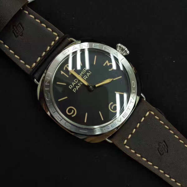 パネライ ラジオミール 3デイズ アッチャイオ 47mm 世界限定1000本 PAM00685