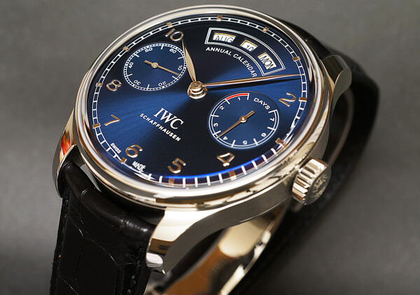 IWC ポルトギーゼ アニュアルカレンダー IW503502