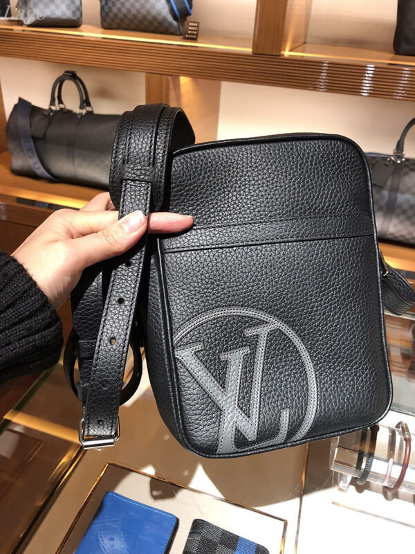 【2018SS】 ルイヴィトンスーパーコピー メンズポシェットDANUBE PM M54788