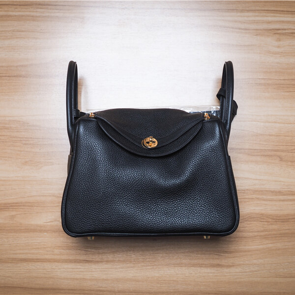 (エルメス)リンディ30バッグ　ブラックXシルバー金具 エルメス lindy 30 H070448CKAF
