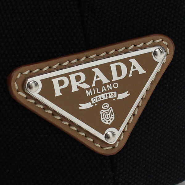 【国内即発】19SS!PRADAプラダ カナパ ポーチ付2wayバッグ 1BG186