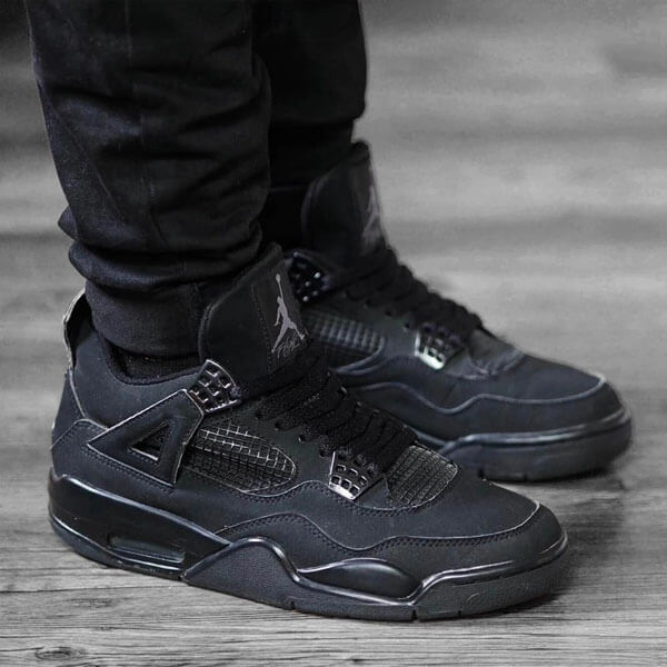 人気☆即完売！ナイキ ジョーダン4 ブラックキャット 偽物 AIR JORDAN RETRO 4 CU1110 010