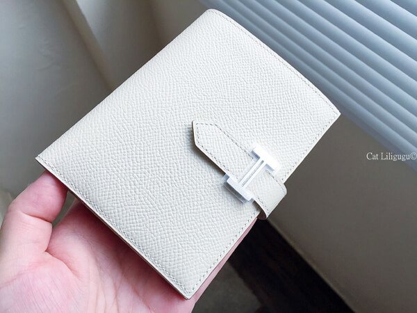 入手困難 エルメス 財布 コピー ベアンコンパクト財布クレXシルバー金具
