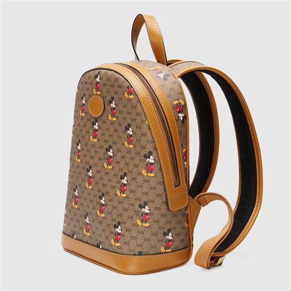 ★特價SALE ★グッチ × Disney ミッキー スモールバックパック552884 HWUDM 8603