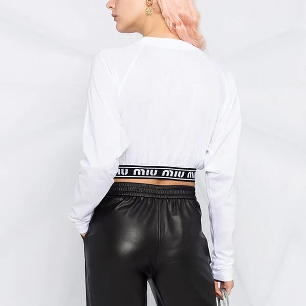 ミュウミュウ ロゴテープ クロップ Tシャツ 偽物MJL7331YIA