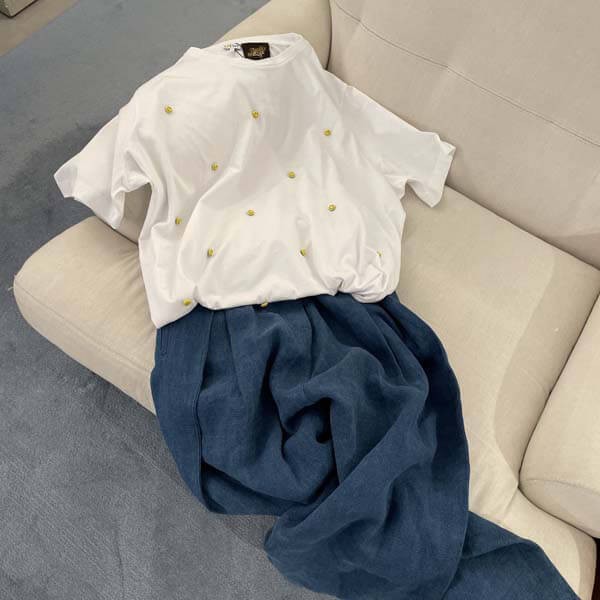 【VIPセールで可愛すぎる！】ロエベスマイリーTシャツ偽物