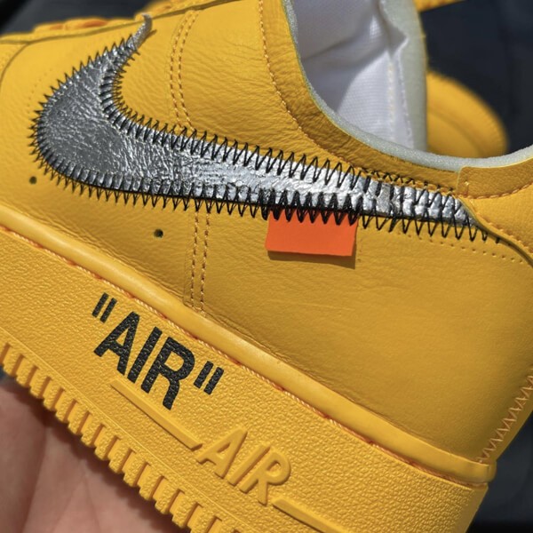 入手困難品！OFF WHITE ナイキ エアフォース1 偽物☆超限定♪ Air Force 1 Low スニーカー