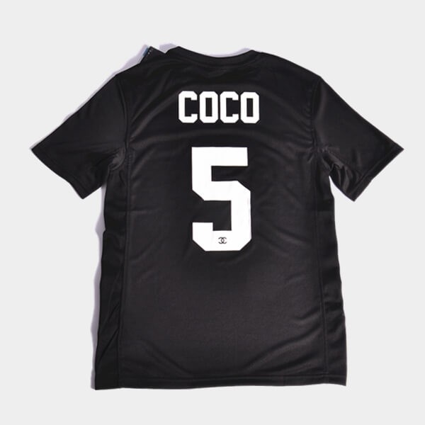 シャネル ナイキ コラボ Tシャツ偽物  COCO5 Tシャツ 選べる2色☆大人気