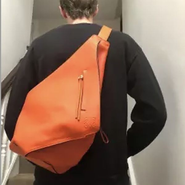 ロエベアントンバックパックスモールスーパーコピー【人気商品】