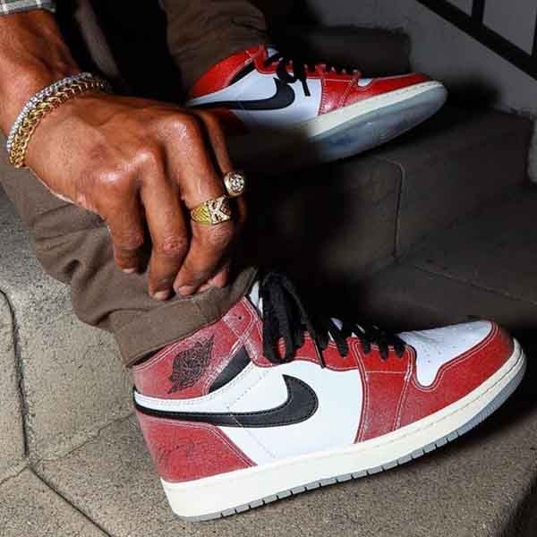トロフィールーム aj1 偽物◆NIKE Trophy Room  エアジョーダン1 スーパーコピー レトロハイ シカゴ DA2728-100