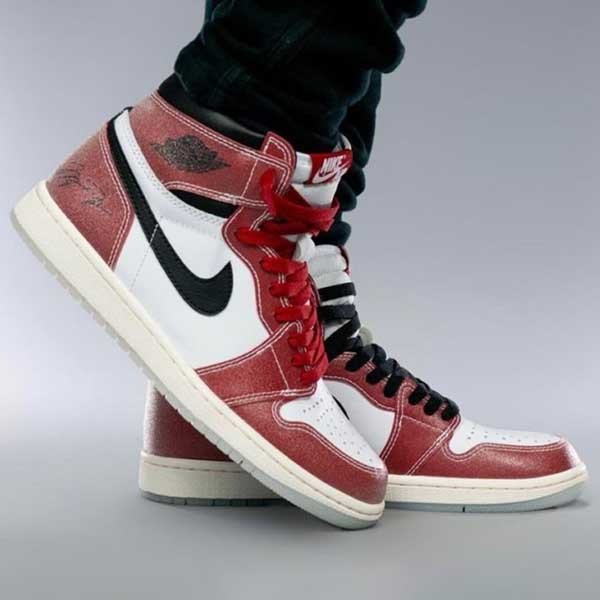 トロフィールーム aj1 偽物◆NIKE Trophy Room  エアジョーダン1 スーパーコピー レトロハイ シカゴ DA2728-100