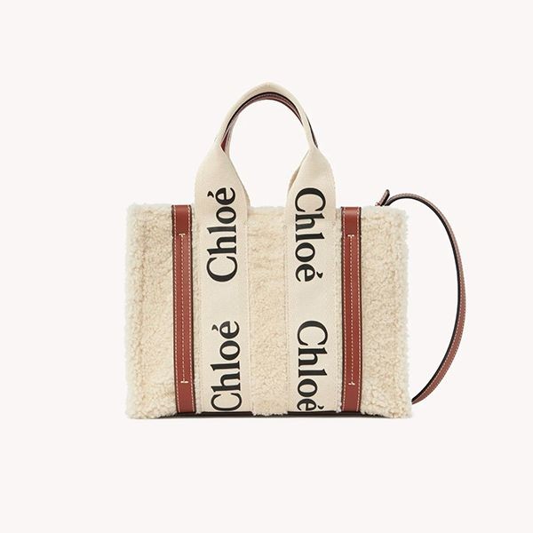 クロエ WOODY 偽物 トートバッグ  シリング ストラップ付small tote CHC21WS397F586J1
