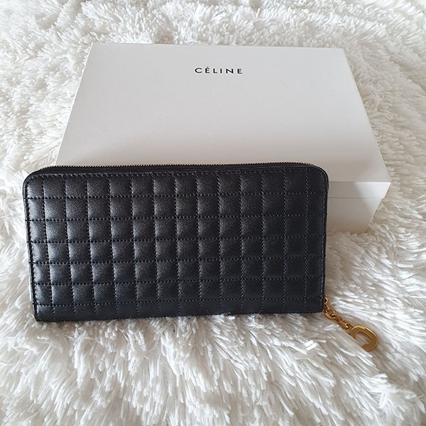 ★セリーヌ★Cチャーム ジップアラウンド長財布 コピー★キルト