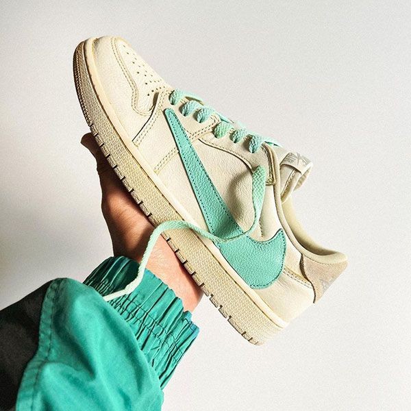 nike ティファニー 偽物☆ナイキ コラボ ハイブランド 2023☆スニーカー 6色 DZ1382-001