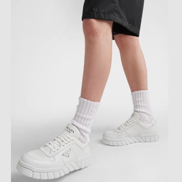 口コミで高評価！プラダ メンズレザースニーカー コピー Leather sneakers送料込