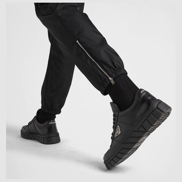口コミで高評価！プラダ メンズレザースニーカー コピー Leather sneakers送料込