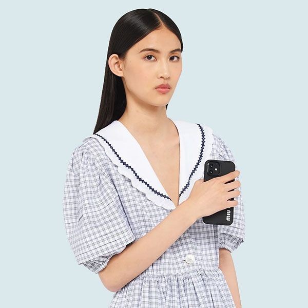 MIU MIU ラバー 全機種対応 iPhone スマホケース 偽物 用カバー 3色 5ZH163_2CIU_F054Z