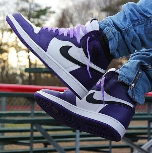 エアジョーダン1 コートパープル 偽物 ナイキ 激レア Air Jordan 1 Retro High Court Purple White 555088-500