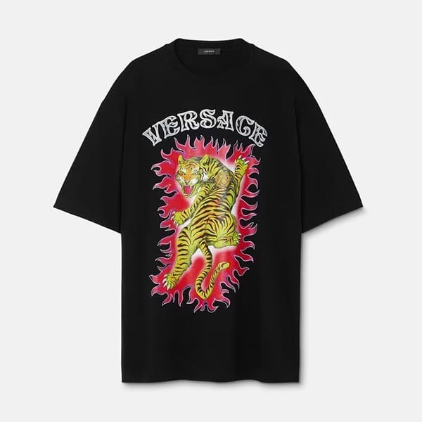 ヴェルサーチ ロアー Tシャツ 偽物 ブラック 1010235-1A07456_1B000