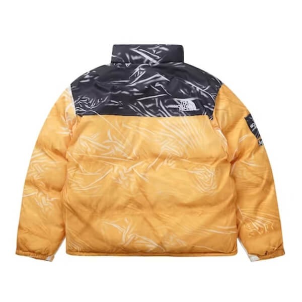 コラボ激レア Supreme×The North Face Trompe Loeil Printed Nuptse Jacket プリントヌプシ 偽物