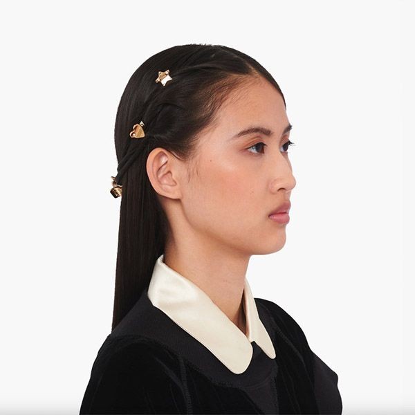 【ミュウミュウ】クリスタル付き メタル 偽物 ヘアクリップ 5IF084_2F4Y_F0W8Z