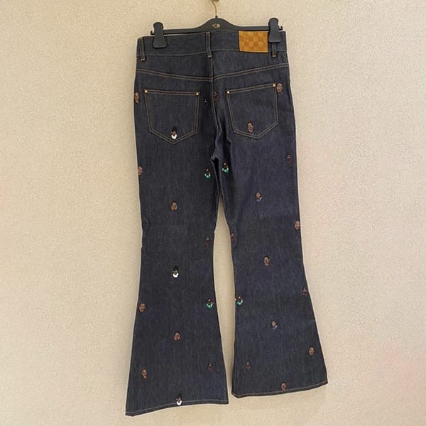 ルイヴィトン スーパーコピー デニムパンツ 刺繍入り 1AFI78