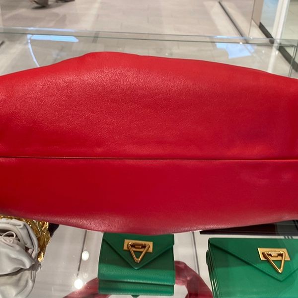 追跡付き発送で安心☆★ボッテガヴェネタ★ザ・ショルダーポーチ 偽物♪小さいサイズbv01261