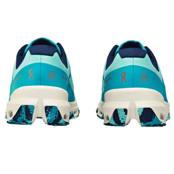 LOEWE on スニーカー 偽物 ロエベ オン クラウドベンチャー Shoes シューズ