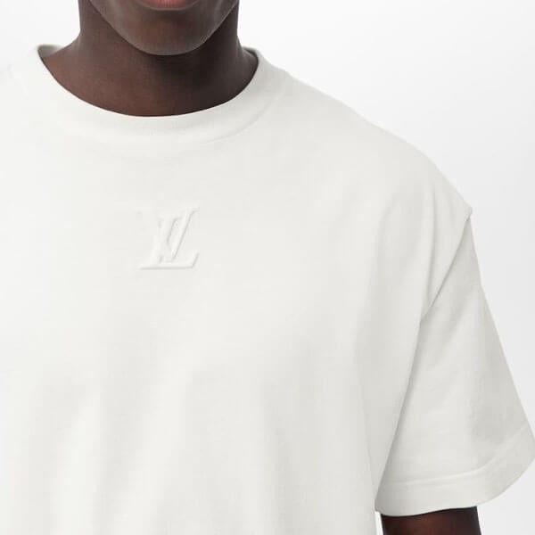 大人気 ルイヴィトン エンボス LV ロゴTシャツ ブランドシティ 偽物 1AA5E2
