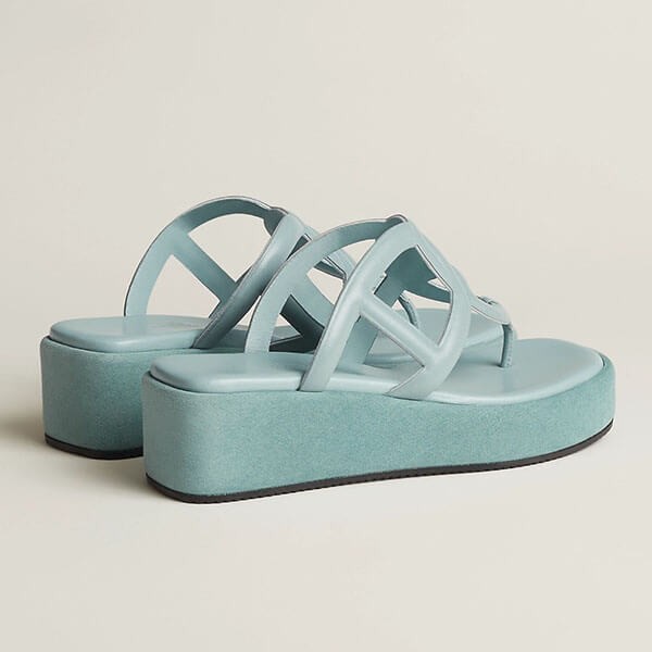 お洒落も履きやすさも両立◎エルメス ウエッジ トング サンダル Gipsy 厚底 H231082Z