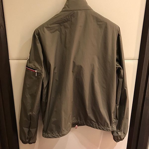 【モンクレール メンズ コピー】ruinette 軽量ジャケット☆3色 j10911a00