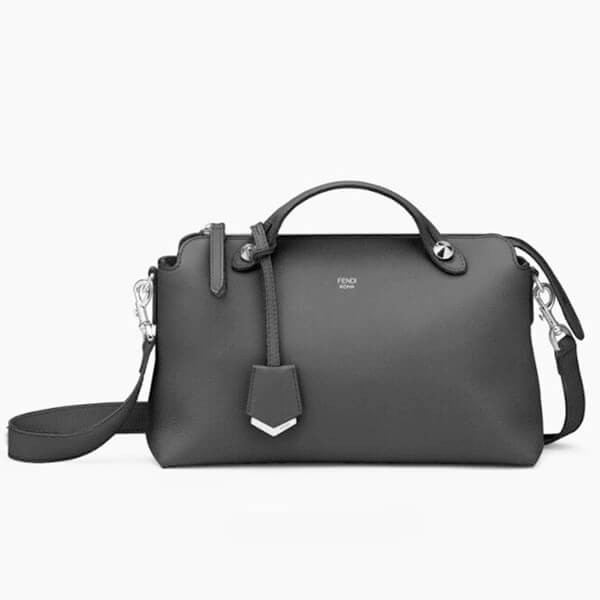 フェンディ バイ ザ ウェイ ミディアム☆FENDI☆人気 レザー ボストンバッグ 8BL146
