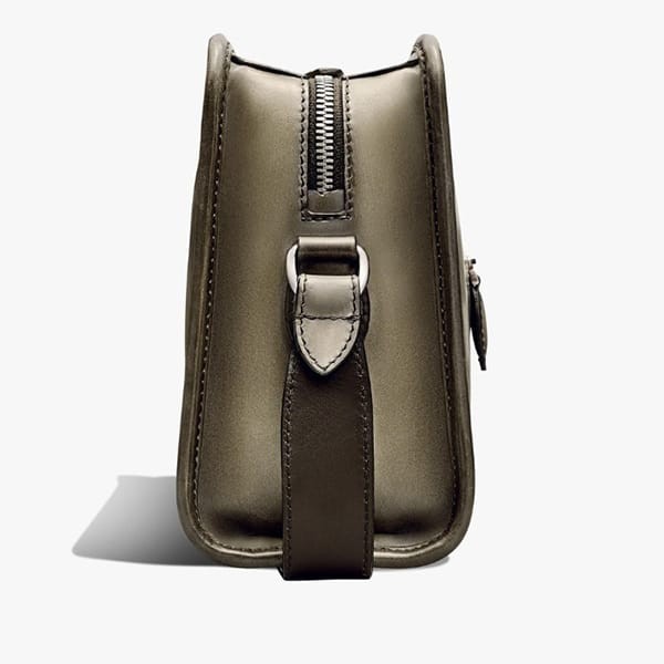 ベルルッティ 偽物 シンプル☆Journalier レザー メッセンジャーバッグ JOURNALIER-V3