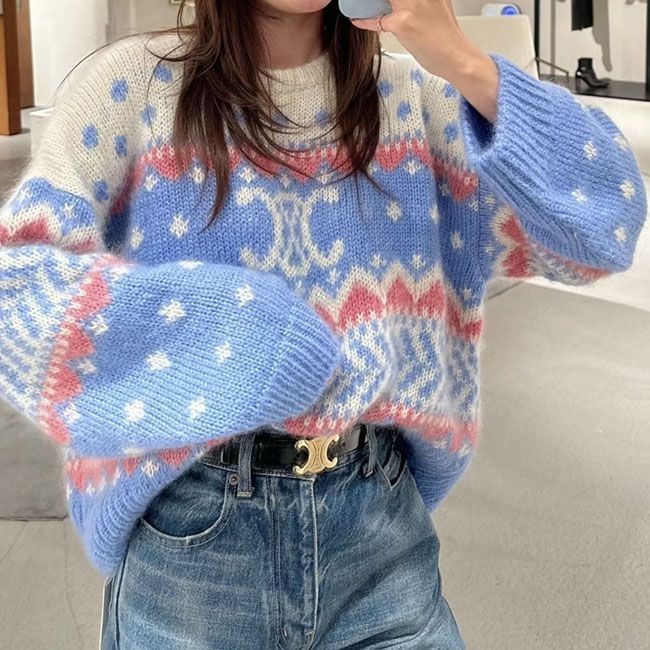 セリーヌ 偽物 ニット セーター トリオンフ 2AE0K804X