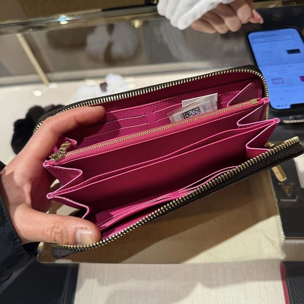 《日本限定》ルイヴィトン LV×TM ジッピー・ウォレット 偽物 M14162