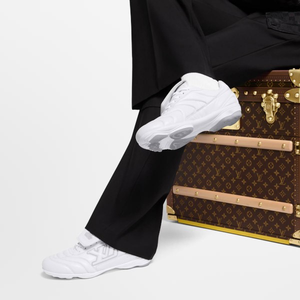 ルイヴィトン☆LV フットプリント サッカー・ライン スニーカー 偽物 1AHDP8