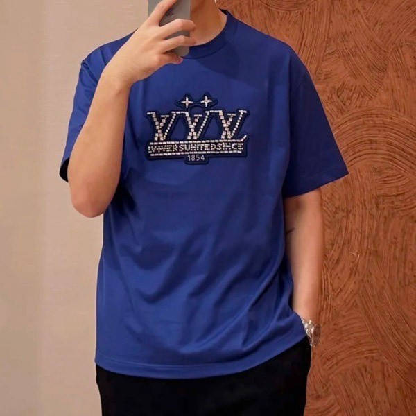 【シンプル☆】ルイヴィトン コピー エンベリッシュドコットンTシャツ 1AHCNN