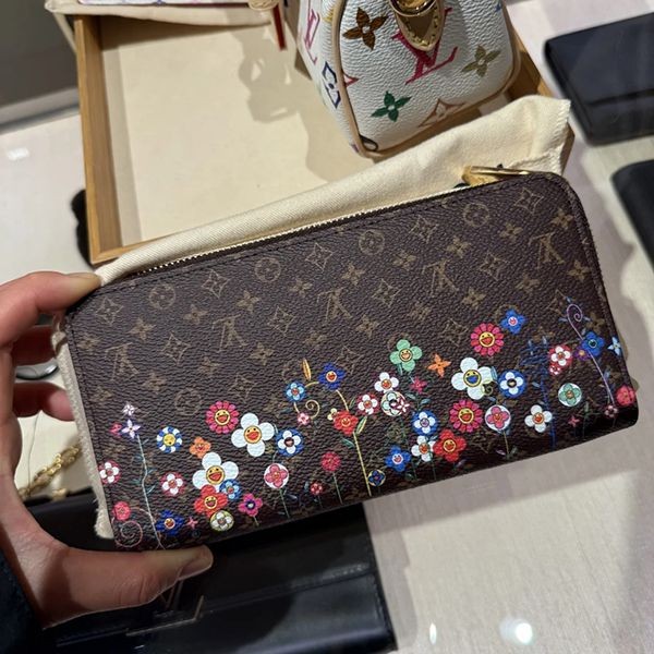 《日本限定》ルイヴィトン LV×TM ジッピー・ウォレット 偽物 M14162