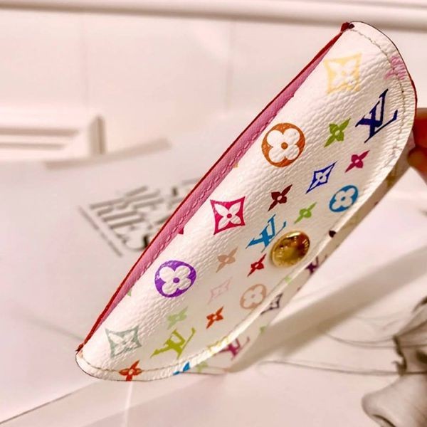 完売前に新作を先取りルイヴィトン 村上隆 コラボ☆LV × TM パチモン ポルトモネ・ロザリ 財布 M13399