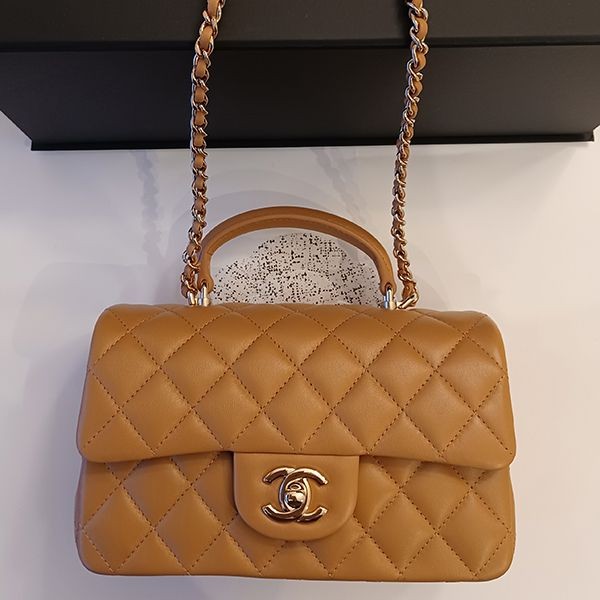 国内完売★シャネル マトラッセ 偽物★稀少なトップハンドル★ミニフラップバッグ cc02151