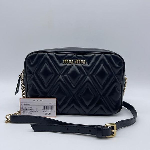 ★ミュウミュウ ショルダーバッグ スーパーコピー miu0215