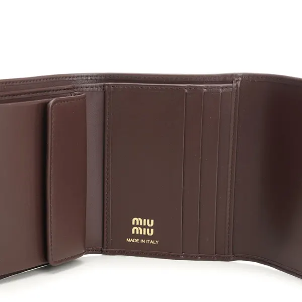 超限定ミュウミュウ フレンチウォレット 折り財布 偽物 5MH040 2CVXF0NBL