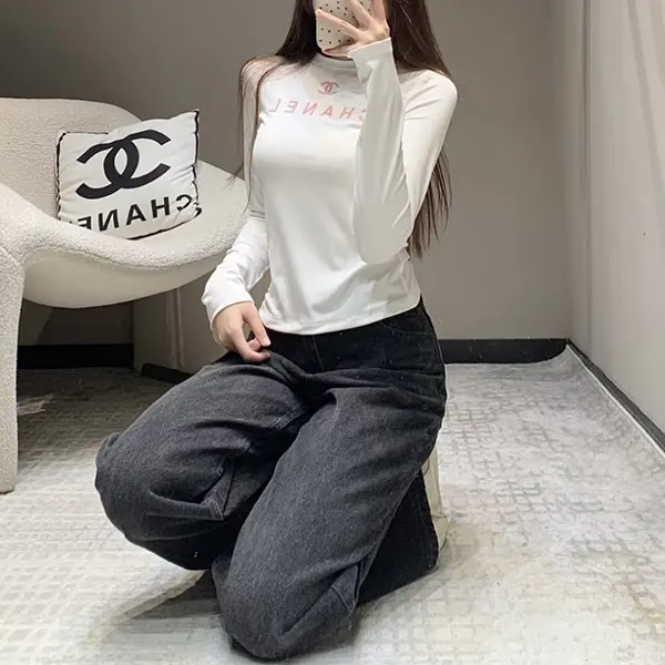 7日間返品返金保障シャネル トップス Tシャツ 偽物 CCロゴ w25031301