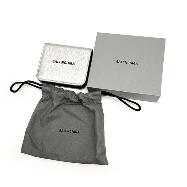 【新品・国内即発】バレンシアガ 二つ折り財布 偽物 594216 15YN3 8160