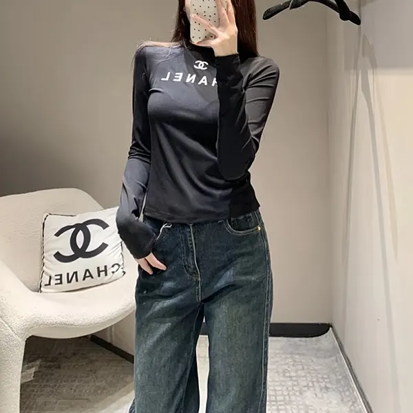 7日間返品返金保障シャネル トップス Tシャツ 偽物 CCロゴ w25031301
