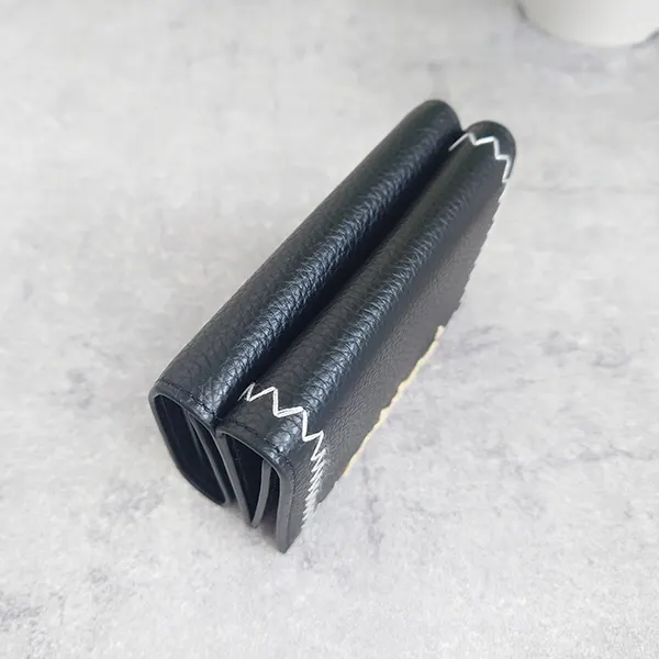 注目度NO.1マルニ PFMO0105U1 三つ折り財布 コピー
