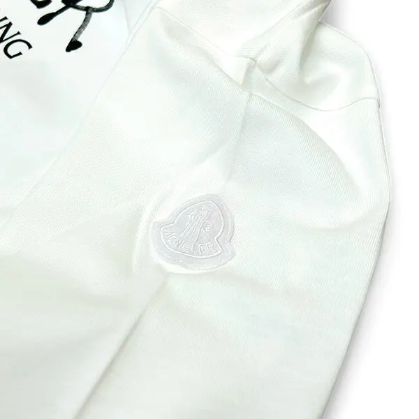 モンクレール グラフィティ ロゴ ロングスリーブ Tシャツ コピー ロンT K1091 8D00005 89AJS